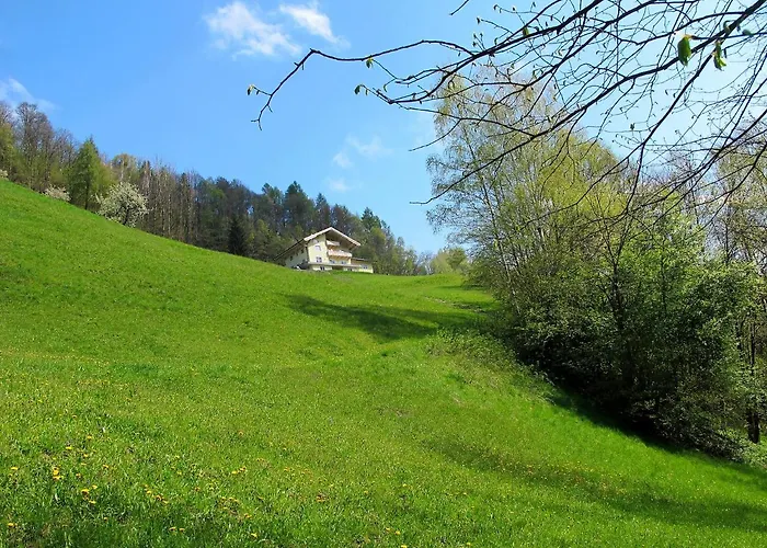 Achtalgut By Interhome Lend